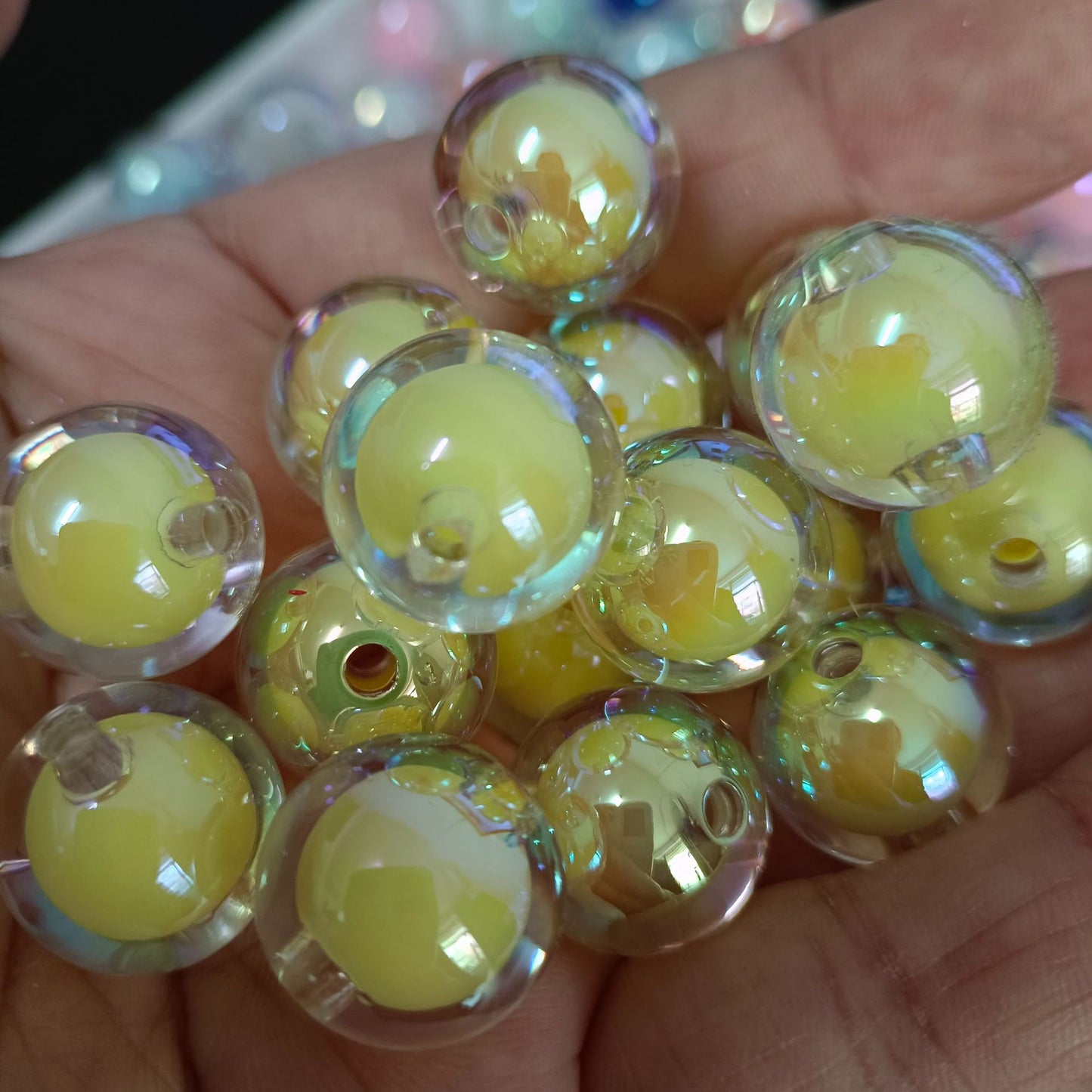 Bead UV Non Scratching Illusion Bead Mid Bead Handmade DIY Bead Loose Bead Pendant Hair Accessories Material Accessories